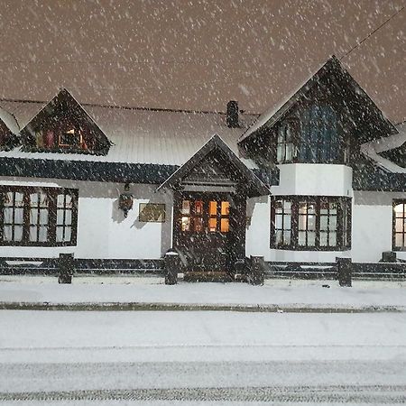 Hosteria Residencia Linares Ushuaia Dış mekan fotoğraf