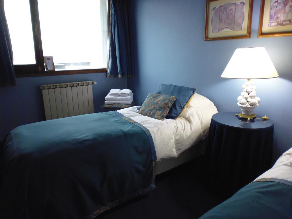 Hosteria Residencia Linares Ushuaia Oda fotoğraf